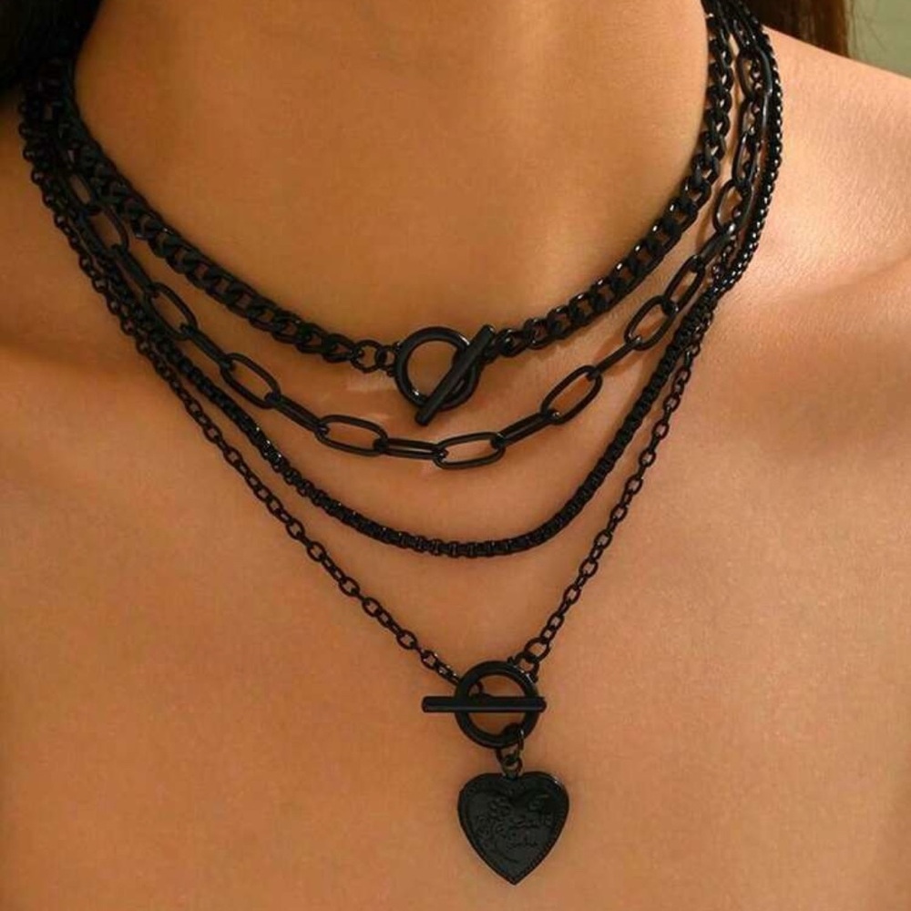4 pcs  Black Layered Heart Pendant Necklace